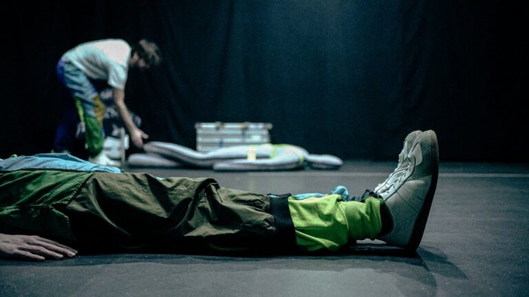 SOTUN-vollmilch-stills_01_00_34_02