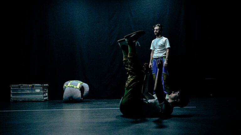 SOTUN-vollmilch-stills_01_00_56_09